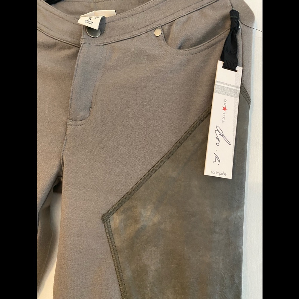 Doo Ri pants - Picture 3 of 6